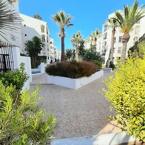 Beachfront Penthouse 3 Double Bedrooms, 2 Bathrooms San Luis de Sabinillas